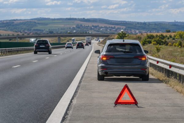 Banda de urgență a autostrăzii: când poate fi folosită